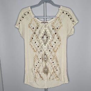 Miss Me Cream Graphic Embellished Short Sleeve Top